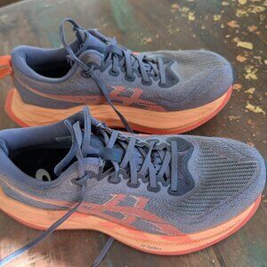 Asics Superblast 2 women's 8.5/men's 7